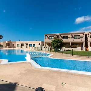 new-apartment-next-to-the-beach.adeje-hotels.com/